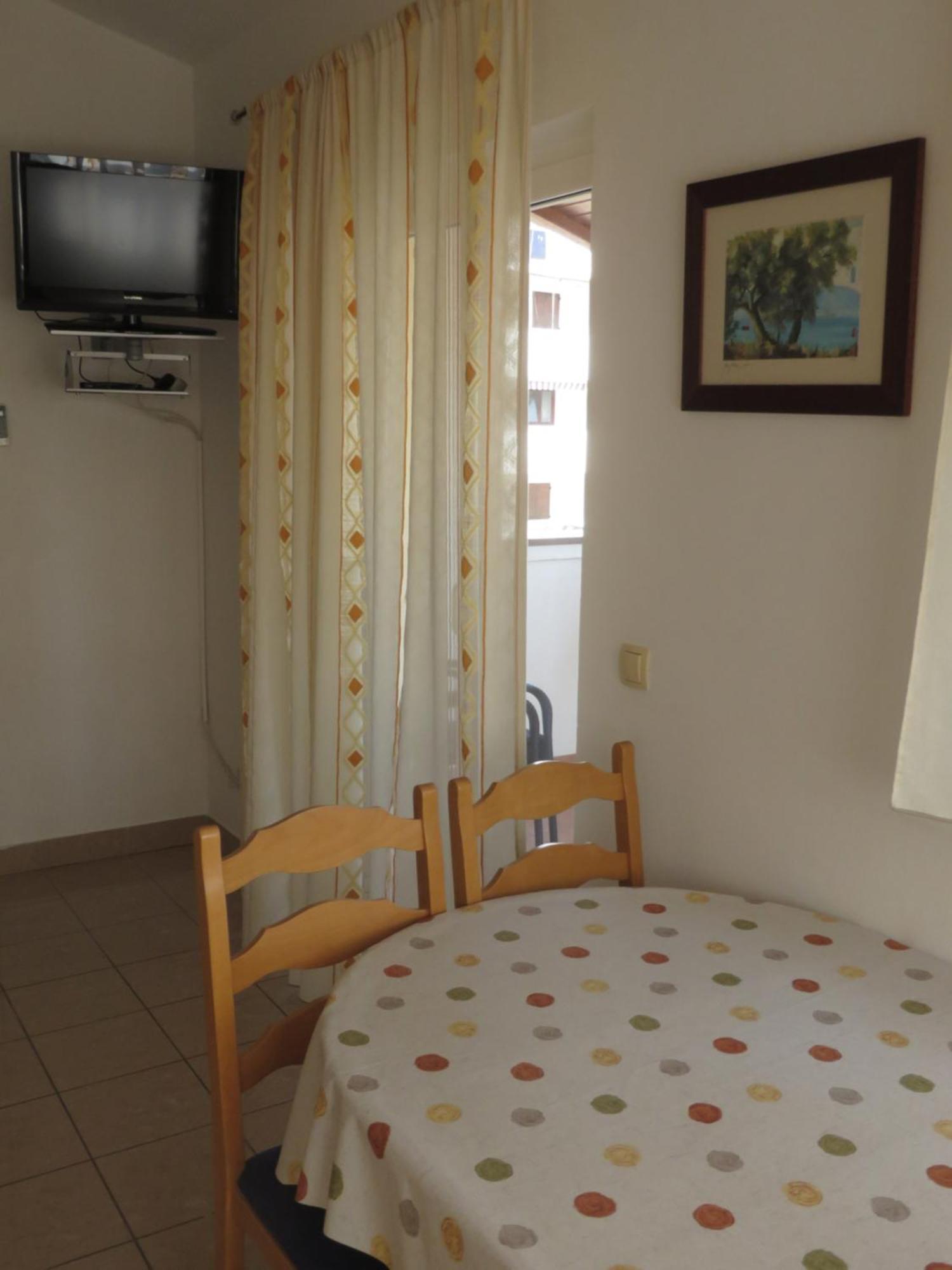 Apartments Gloria Biograd Na Moru Camera foto